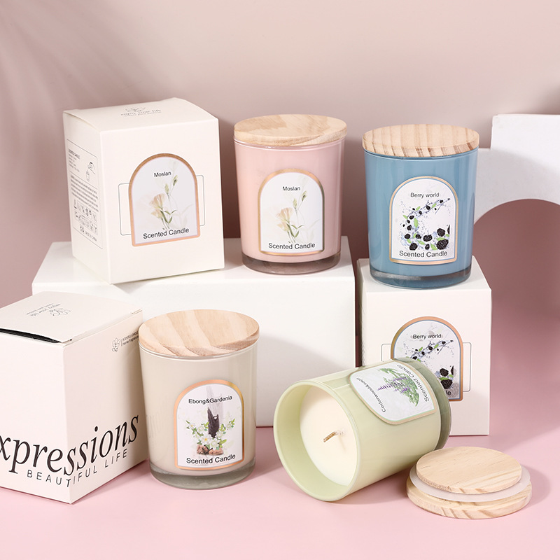 Candle Fragrance - شمعة معطرة بغطاء خشبي وزجاج ملون،