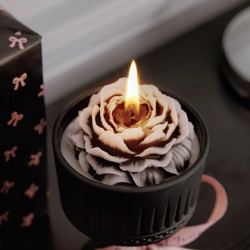 علبة هدايا تحتوي على شموع معطر - مراجعة Candle Fragrance وسعره